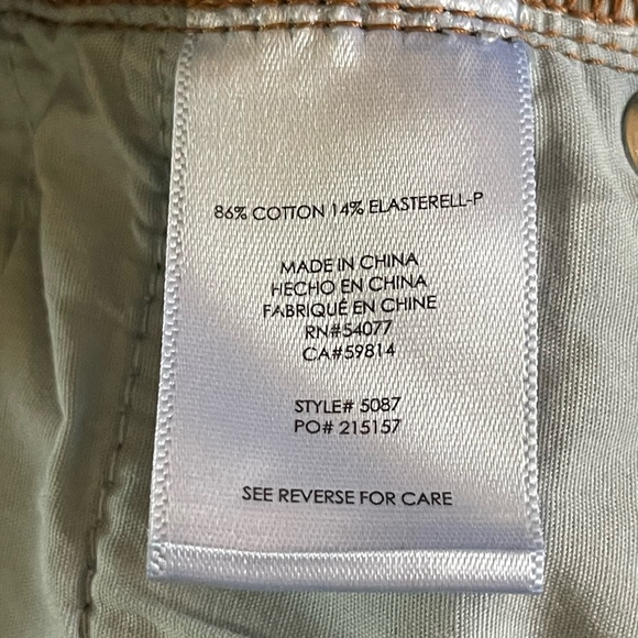 CAbi Skinny distressed jeans - Picture 5 of 5